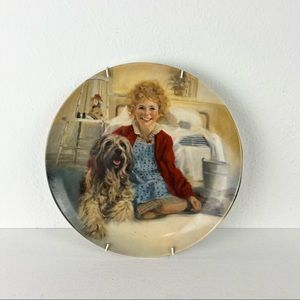 Vintage 1983 Annie & Sandy collectors plate